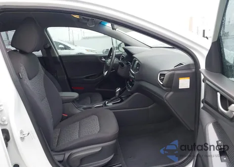 2017 Hyundai Ioniq Hybrid Blue z USA, uszkodzony, nr VIN KMHC65LC4HU031265